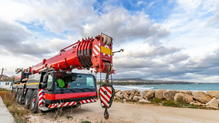 How to Buy a Crane in Dubai: Buyer Checklist | MYCRANE - анонс