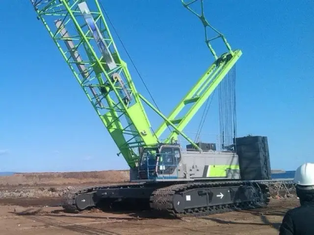 200 Ton Crawler Crane for Rent in Hyderabad | MYCRANE - анонс