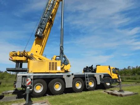 Mobile All-Terrain Crane for Rent in Yanbu │ MYCRANE - анонс